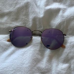Ray-Ban Round Lilac Sunglasses